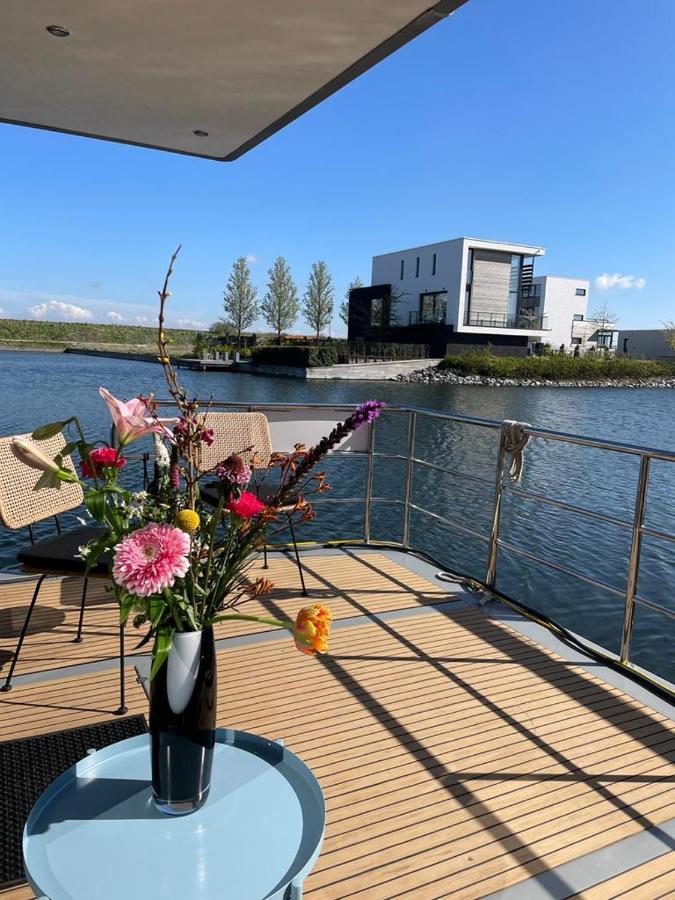 Houseboat Kamperland 호텔 외부 사진